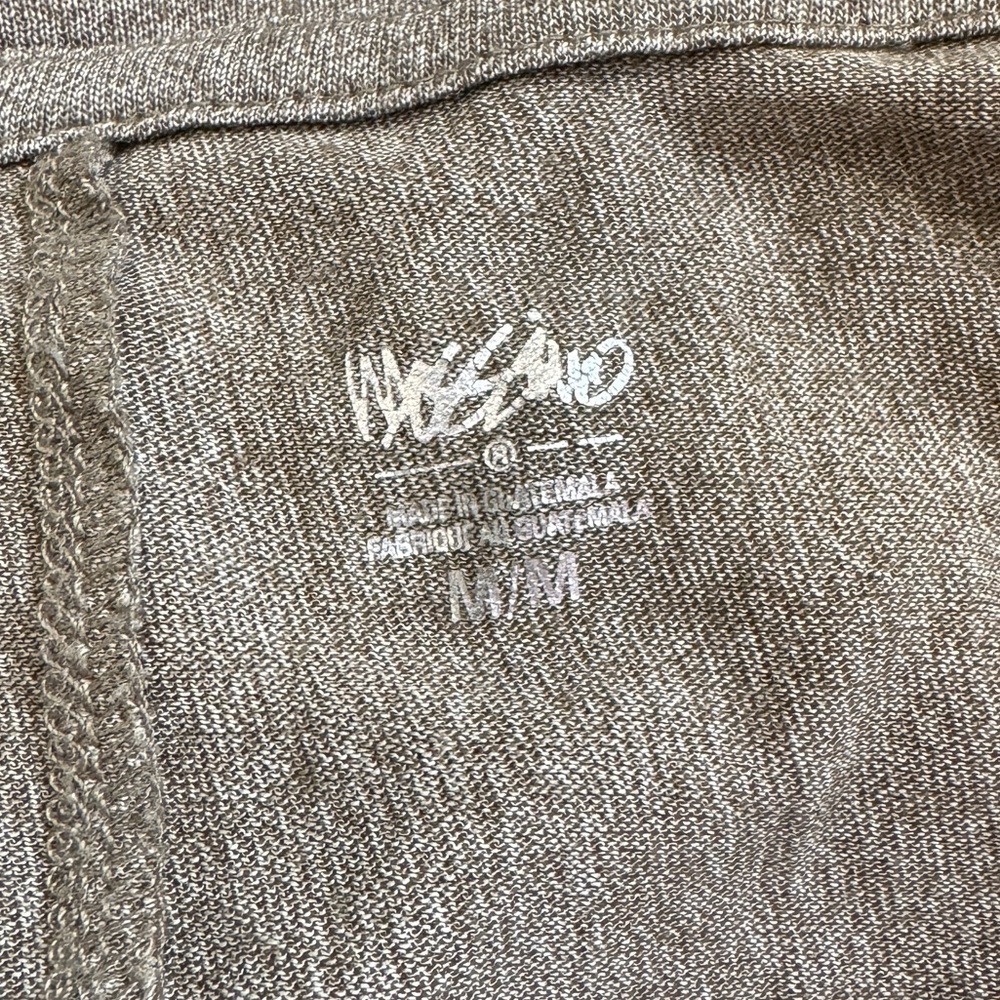 Mossimo V-Neck Long Sleeve Top (Medium) - Picture 6 of 7